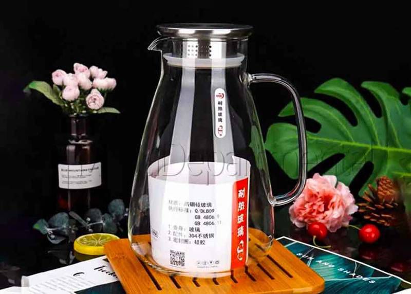 2.2 Liter Glass Water Jug 001